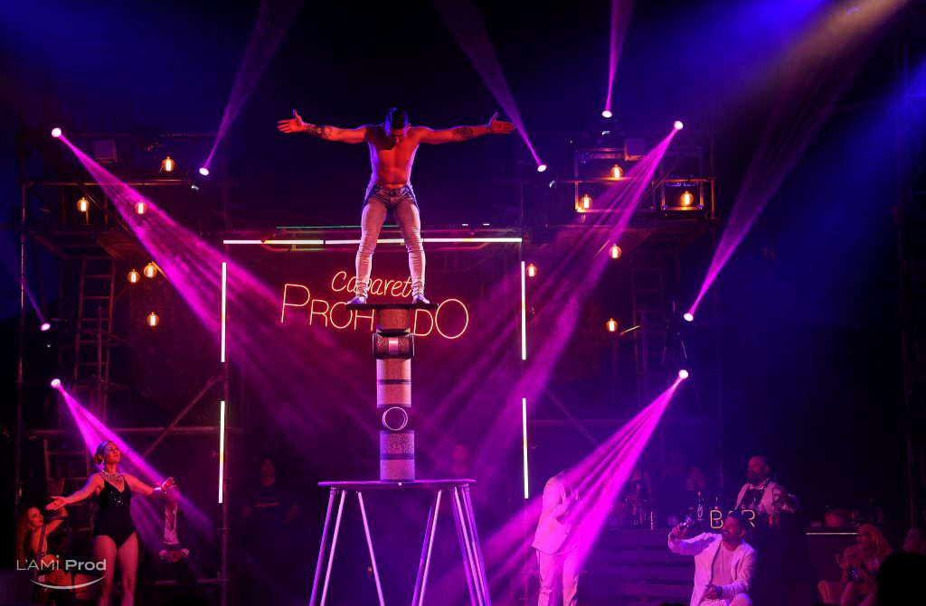 L'AmiProd-artistique-acrobate-performance8